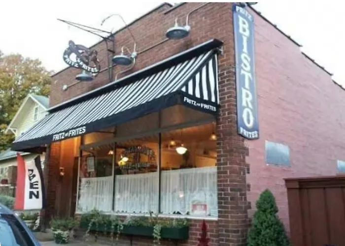 Victory #1 On Main St W/ Reserved Parking